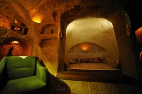 Anitya Cave House - Image 5