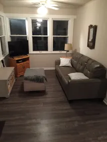 Lakefront 3BR on Little Barbee Lake - Image 3