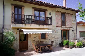 Apt. Playa Galizano: ”La Corrala” - Image 3