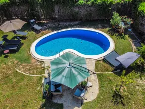 Beautiful villa with pool and sea view - Image 3