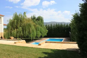 Family Friendly Villa with Outdoor Pool - Image 2
