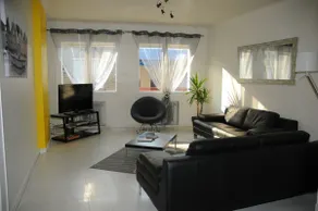 House with garden, 150 m greenway, 2 km Sedan - Image 4