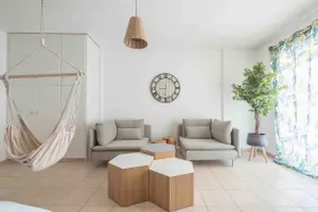 Athenian home - Image 4