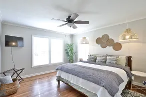 Yellow Door Cottage. Clean! Convenient location! - Image 3