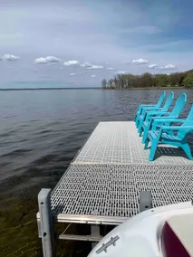 Lakefront Apartment with private patio! - Image 3