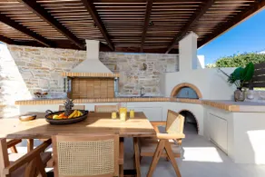 Nuova villa boutique di lusso con piscina a sfioro e vasca idromassaggio, vicino al villaggio storico - Image 3