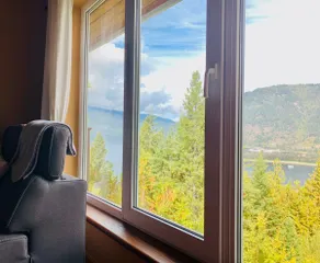 Casa LoDel - 3-bdr Luxury Lake View Shuswap Villa - Image 5