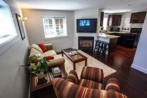 Quiet North Vancouver Suite - Image 5
