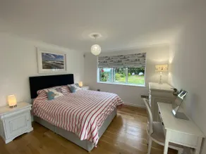 Barton on Sea self contained, stunning sea views - Image 2