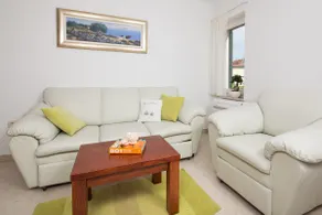 Sunny and spacious apt near Split, great sea view - Image 5