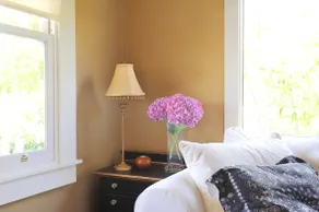 The Vintage Cottage, walkable and restful. - Image 4