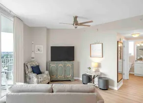 Eat. Swim. Play. Beautiful Palms Unit + View! - Image 3