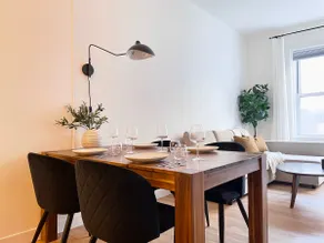 Urban condo in the heart of Saint-Roch/1 to 4 guests - Image 4