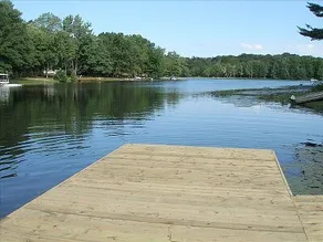 Foxtail Hideaway-Luxury Cabin in Kingfisher Cove - Image 4
