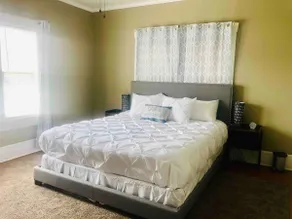 Historic 3BR | Contractors & Travel Workers Home - Image 5
