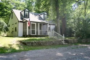 Cozy Farm Cottage 2 mi. from UVA - Image 2
