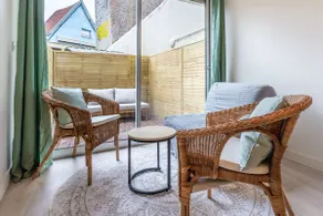 Cozy 20 m² studio in the city center with 8 m² terrace - Image 3