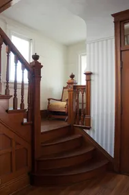 Lakeshore Manor - Image 5
