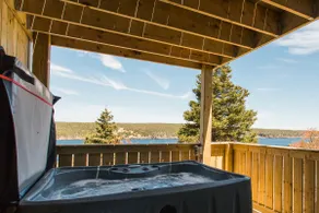 Private Hot Tub, Ocean View, Sauna Access - Image 3