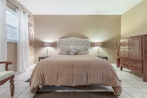 Walkable 2/2 apt in the heart of Brandon! - Image 5