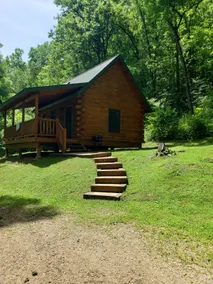 Romantic Getaway in the Woods - Image 2