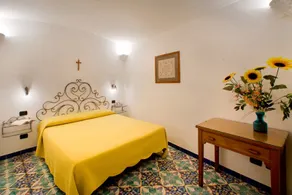 6-person sea view apartment - 2 bedrooms - Image 4
