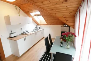 Happy color apartment - 7 person, 3 toilets - Image 2