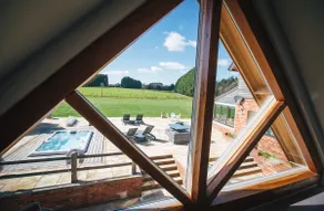 Oak House Annexe in the New Forest - Image 3