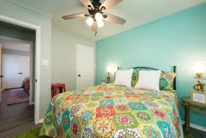 The Red Door Retreat - Image 5