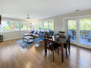 Cozy Riverside Cottage - Image 3
