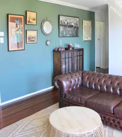 quiet street , central location, tradies welcome - Image 2