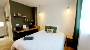 Cozy Private Room & Café Area • Nogent Center - Image 2