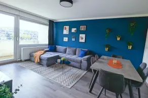 Modern flat with elevator/balcony/parking - Image 2