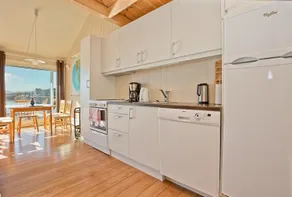 Lake house/Seahouse - Image 3