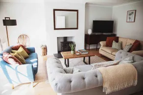 Glebe House - Image 2