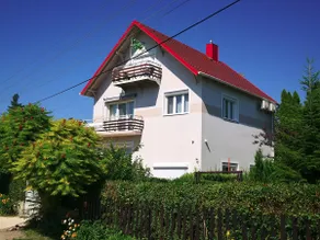 Hikari Roof (AC, balcony, parking, private kitchen) - Image 2