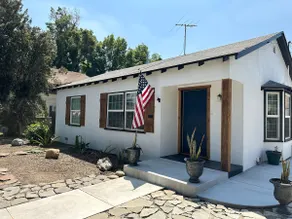 College Cottage between Claremont College and ULV - Image 2