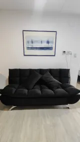 Cozy and sunny on a high floor - Image 3