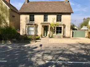 Deepwell House with a Well and original Pump - Image 2
