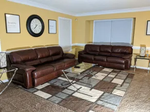 4 Bdr TH Near Historic Downtown Fredericksburg & Quantico Sleeps 8 more - Image 2