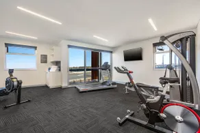 One Bedroom Apartment - Image 5