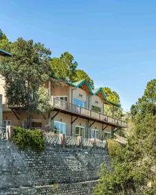 NODO Modern 3 bedroom chalet with Valley views - Image 2