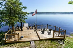 Beautiful Lakefront Cottage on Mary Lake! - Image 4