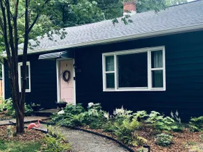 The Mettā Haven - A Pet Friendly MTR w/ 2BR 2BTH - Image 2