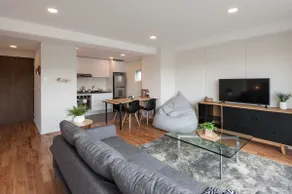 Trendy apt with a Castle view, Yes! a Castle 5⭐ pl - Image 4