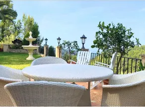 Casa Amarilla - Image 3