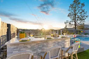 Upscale Resort House, Views, Saltwater Pool, Spa - Image 4