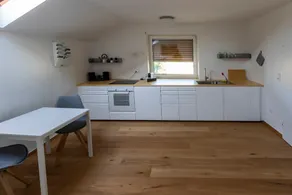 Quiet&modern 72m² with parking, 10carmin to center - Image 2