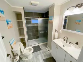 Near SU, Downtown, Hospitals - 3BR - Image 4