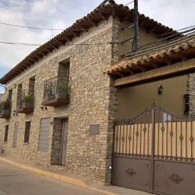 Independent rural apartment near Zaragoza - Image 2